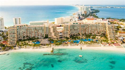 Guide To Experience Cancúns Best Beaches