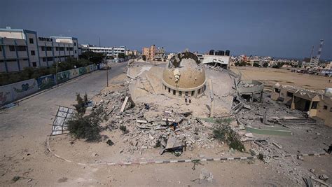 Potret Masjid Di Gaza Luluh Lantak Usai Diserang Israel Foto