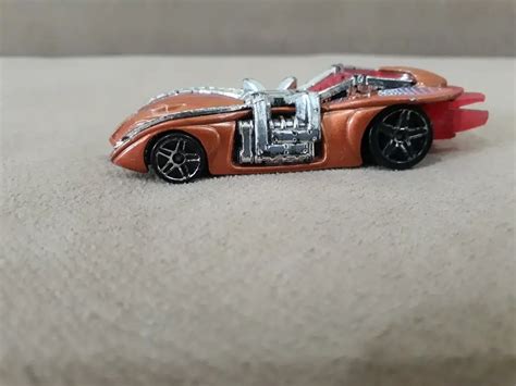 Cole O De Carrinhos Da Hot Wheels Em Miniatura V Deo Autos Cultura Mix