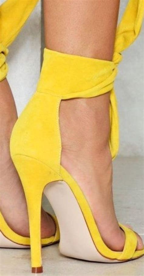 Pin By Diana Lourdes E O On Zapatos Y Zapatillas De Ensue O Heels