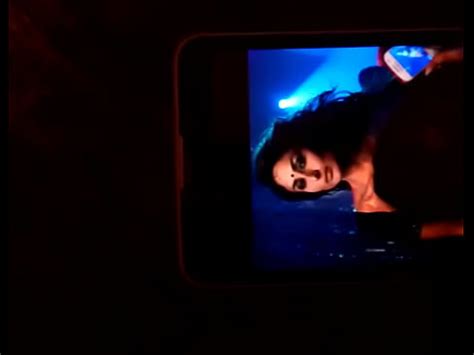 Kareena Kapoor Cum Tribuite 02 XVIDEOS