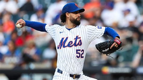 Mets' Jorge López blames media for misconstruing words after on-field ...