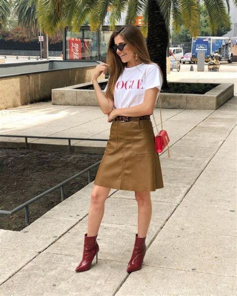 15 Outfits de faldas con botines que puedes usar en otoño Moda y Estilo