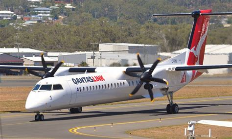 central queensland plane spotting    qantaslink dash