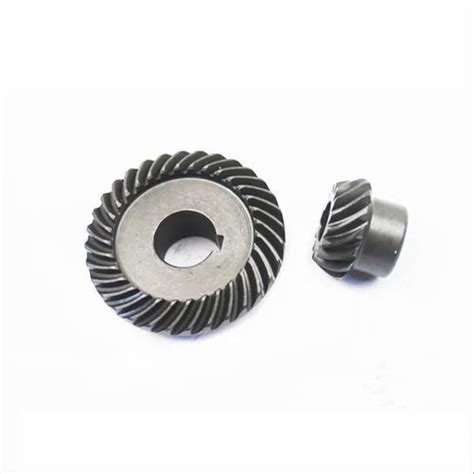 Heavy Vehicle Helical Bevel Gear For Industrial Packaging Type Box