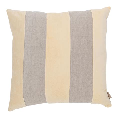 By Fonq Stripe Sierkussen X Cm Beige Kopen Shop Bij Fonq