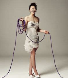 Hot Sexy Jain Kim Bikini Pics