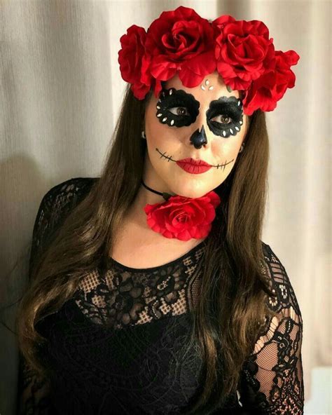 Pin By Let Cia Ficheira On Fantasia Makeup Shop Halloween Face