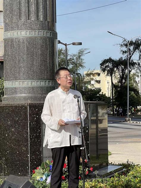 El Embajador De China En Cuba Ma Hui Asisti A La Caravana Cicl Stica