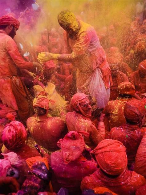 18 FESTIVALS AROUND THE WORLD TO ADD TO YOUR BUCKET LIST STORY - Y ...