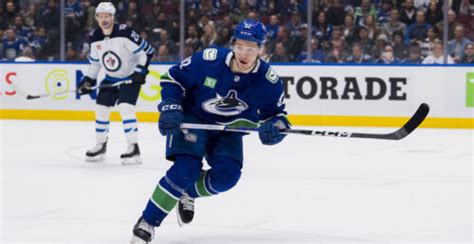 "Thanks for everything": Podkolzin bids farewell to Canucks fans | Offside