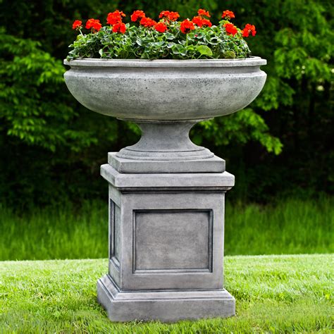 Вазоны уличные для цветов бетонные высота 50 93 фото