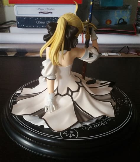 Figure Unboxing and Review: Saber Lily (Alphamax) | MILKCANANIME