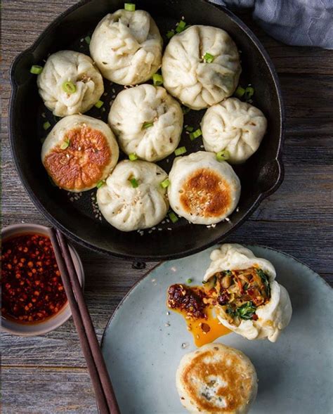 Pan-fried veggies steamed bun recipe - Sheng Jian Bao - Food Recipes