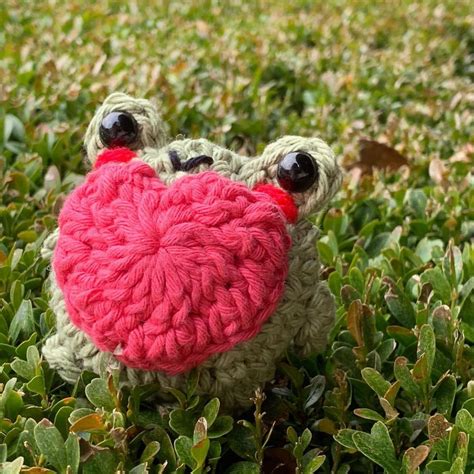 Amigurumi Frog Heart Free Crochet Pattern Amigurumi