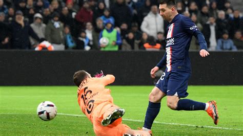 Watch Lionel Messi Score 700th Career Club Goal In Huge Psg Win Over