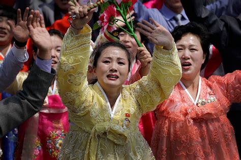 Parade Pomp Und Provokationen Nordkorea Pr Sentiert Sein