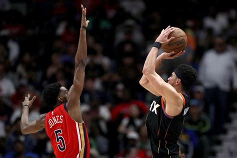 Nba Roundup Devin Booker Scores Points As Suns Eclipse Pelicans