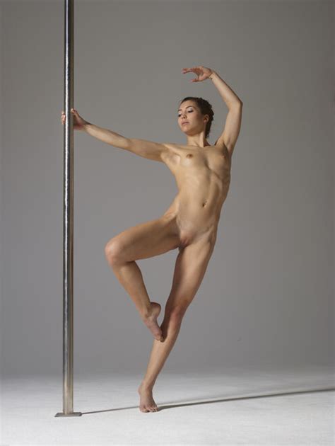 Amateur Girl Myanudepoledancing 2015 10 25 032xxxxxl