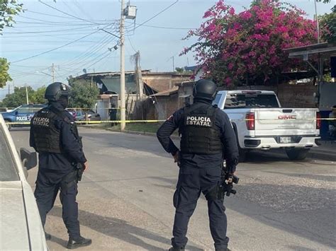 Levantan A Hombre En Unos Mariscos De Culiac N Frente A Decenas De