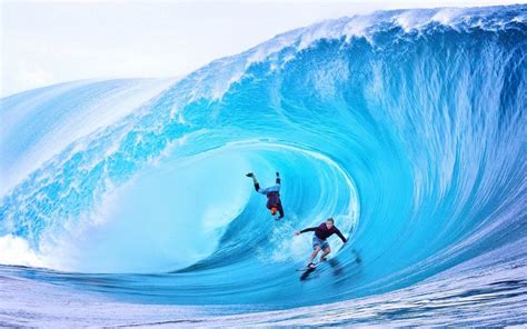 LOS DEPORTES EXTREMOS Y LA ADRENALINA - SURFER RULE