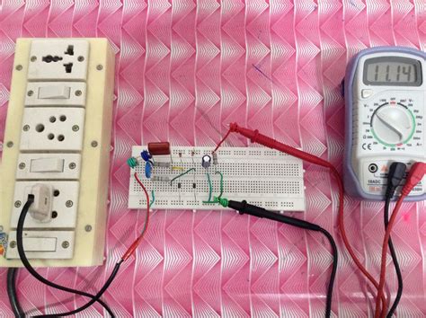 Transformerless Capacitor Power Supply Design