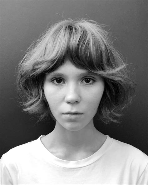 20 French Bob Haircuts That Ooze Parisian Charm The Right Hairstyles