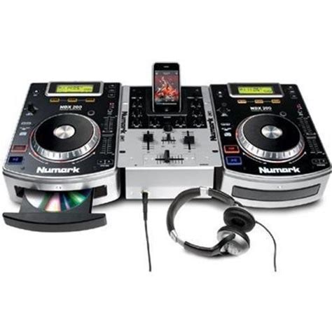 DJ Equipment For Beginners - A Beginner DJ Guide | DJ Equipment HQ