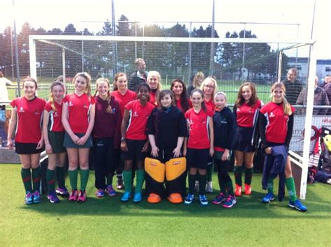 Ndhc League Match Reports 17102015 Norwich Dragons Hockey Club