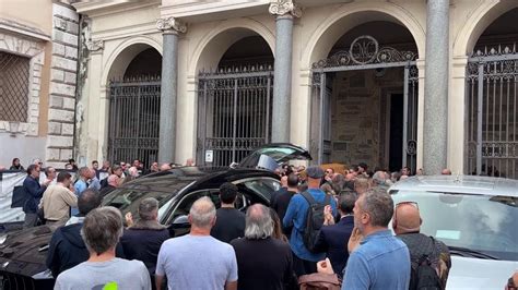 Adamo Dionisi L Ultimo Saluto All Attore A Santa Maria In Trastevere