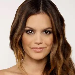 Rachel Bilson: Age, Net Worth & Career Highlights - Mabumbe