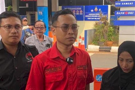 Buntut Pembakaran Bendera Pdip Resmi Laporkan Hmi Ke Polda Metro Jaya