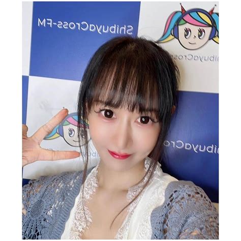 かわい瞳さんのインスタグラム写真 かわい瞳instagram「fmラジオ、公開収録に 少し前に行ってきました ラジオは公開収録が初めて