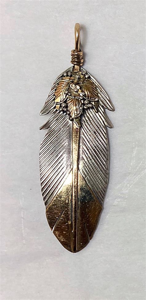 Native American Handmade Sterling Silver Feather Pend Gem