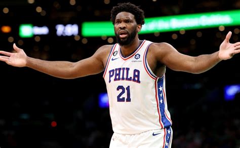 Joel Embiid Supera Marca De Wilt Chamberlain Y Julius Erving En NBA