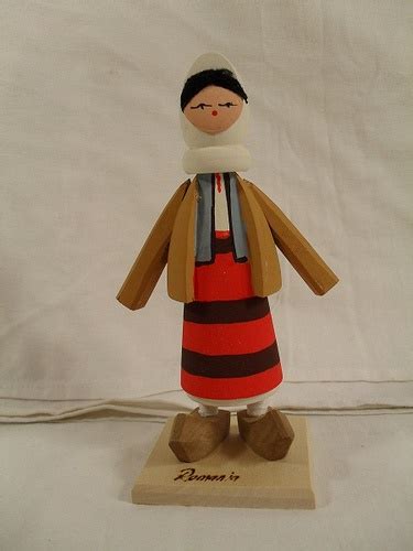 Handcrafted Wood Traditional Romanian Peasant Figurines Doll