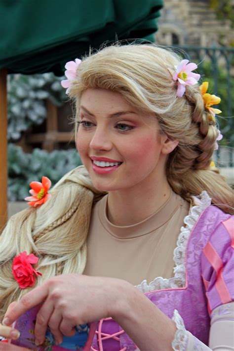 Rapunzel Face Character Requirements