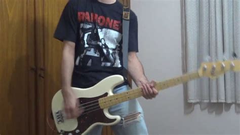 Leave Home You Re Gonna Kill That Girl Ramones Bass Cover Youtube