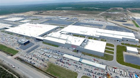 Kia Motors concludes construction on first manufacturing plant in Mexico