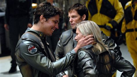 Battlestar Galactica Recap Season 4 Episode 1 “he That Believeth In Me” Slant Magazine