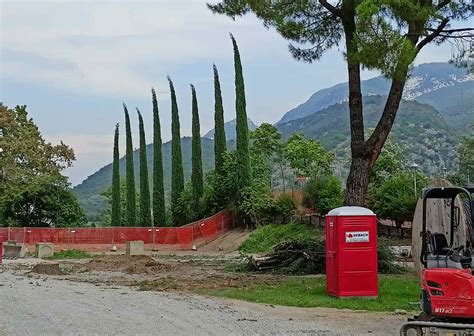 Rifacimento Climbing Stadium Di Prabi Abbattuti Gli Alberi Del Parco