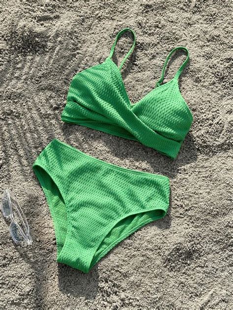 SHEIN Conjunto de Maiô Bikini Jacquard Tricotado para Adolescentes Conjunto Casual de Duas