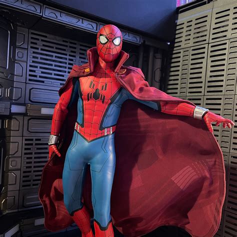 Explore The Spider Verse Hot Toys Spider Man Zombie Hunter