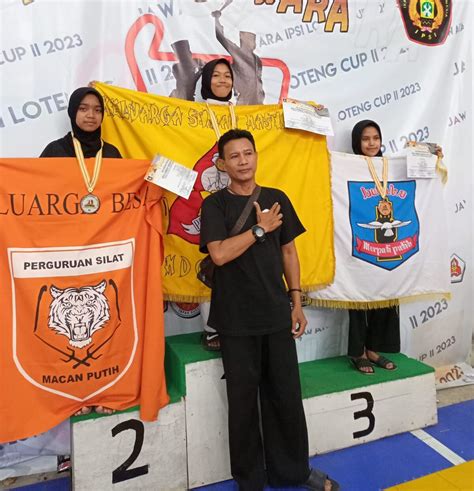 Siswi Mtsn Lombok Tengah Juara Pencak Silat Jawara Ipsi Cup Ii