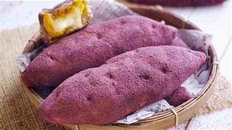 ROTI UBI UNGU VIRAL DI KOREA KOREAN SWEET POTATO BREAD YouTube