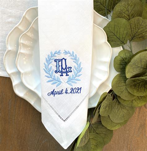 Monogrammed Linen Dinner Napkins Embroidered Linen Napkins Etsy