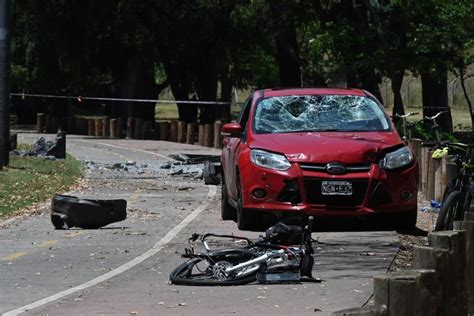 Argentina Conductor Ebrio Arrolla A Ciclistas Y Corredores