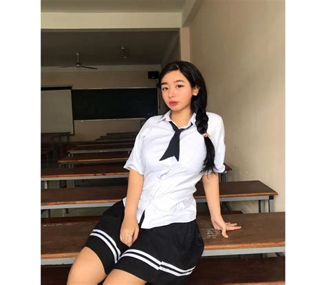 Nàng hot girl 10X làm dân tình toát mồ hôi hột vì cặp ngực khủng hơn 100cm Người đẹp Việt