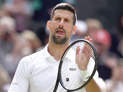 Djokovic Gets Free Pass To Wimbledon Semis