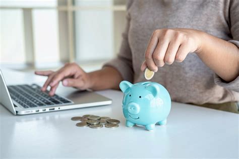 How Many Bank Accounts Can a Person Have? | Freo